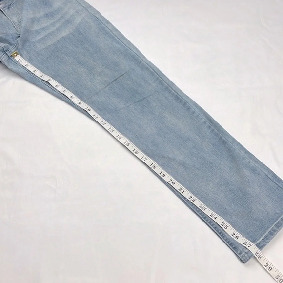 ECRU Women’s 27 The Abbot Slouchy Slightly Stretchy Jean - Picture 12 of 13